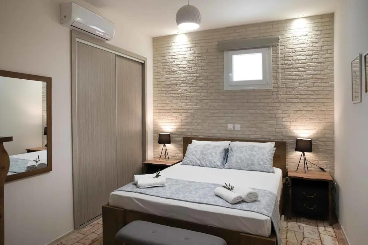 Alia House Villa Doukades ภายนอก รูปภาพ